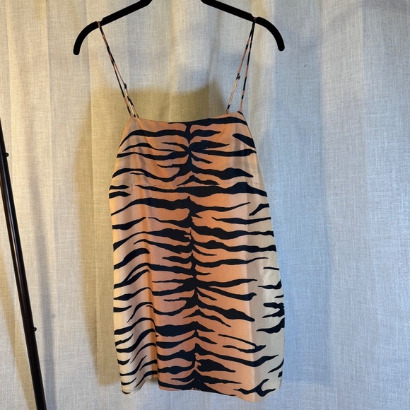 Réalisation Par Tiger Print Mini Slip Dress – Size S ✨ - Picture 3 of 10